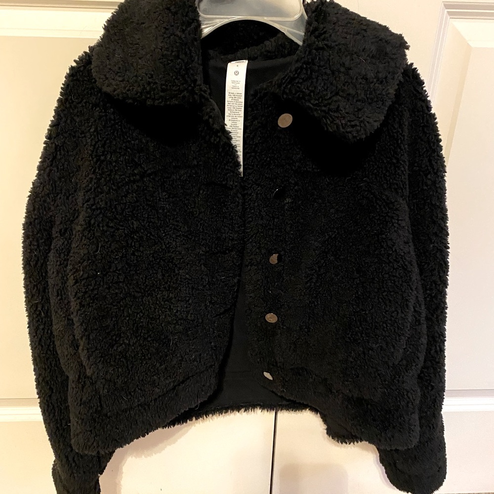Lululemon Black fleece jacket
